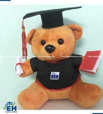 LARGE GRADUATION PLUSH BEAR