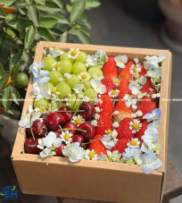 RED BOW FRESH FLOWER AND FRUIT MIX BOX